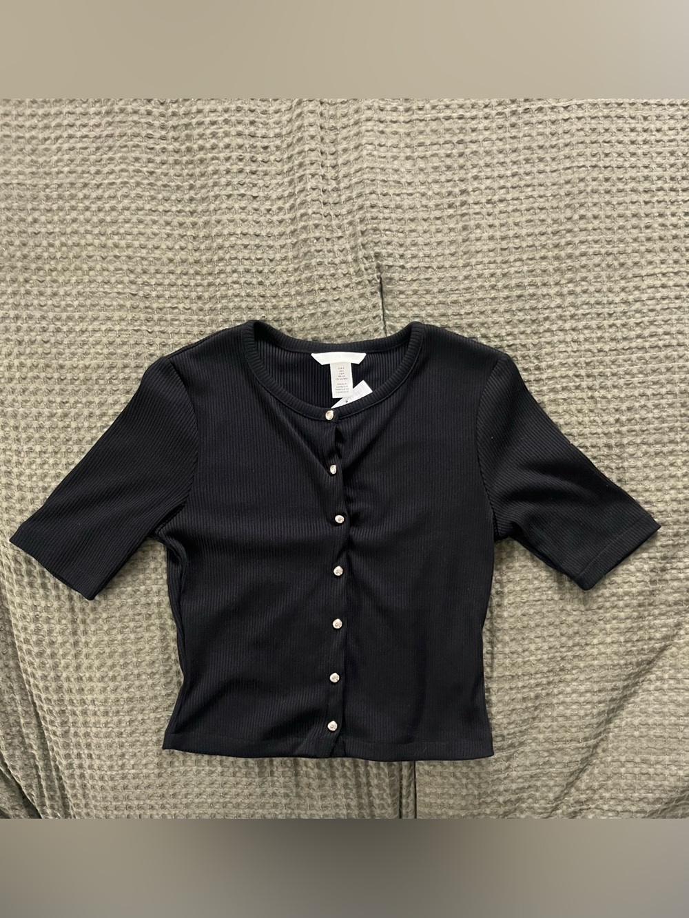 H&M Black Half-Sleeve Ribbed Button-Front Top
